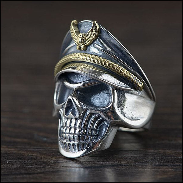 Niemiecki pierścień wojskowy (srebrny)