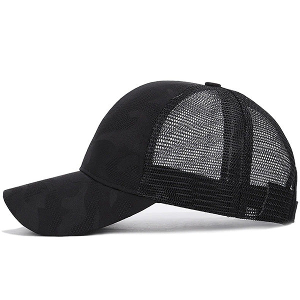 Czarna kamuflażowa czapka z kucykiem