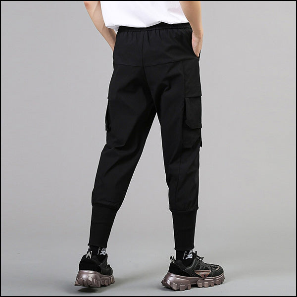 Czarne bawełniane spodnie cargo
