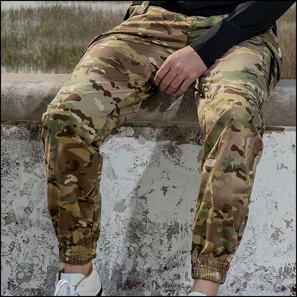 Męskie spodnie wojskowe
