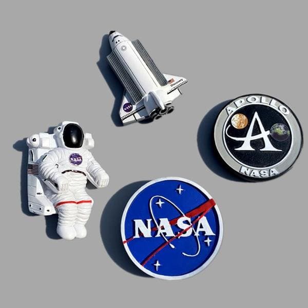 Magnet astronaut nasa