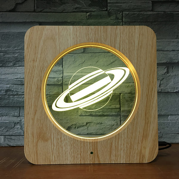 Lampe Planet Erde aus Holz