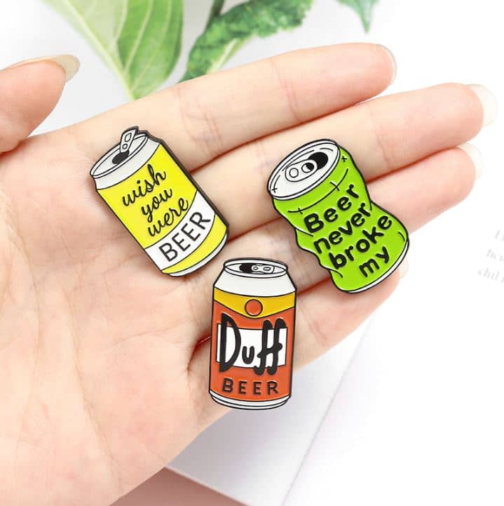 Conjunto de 3 pins para latas de cerveja