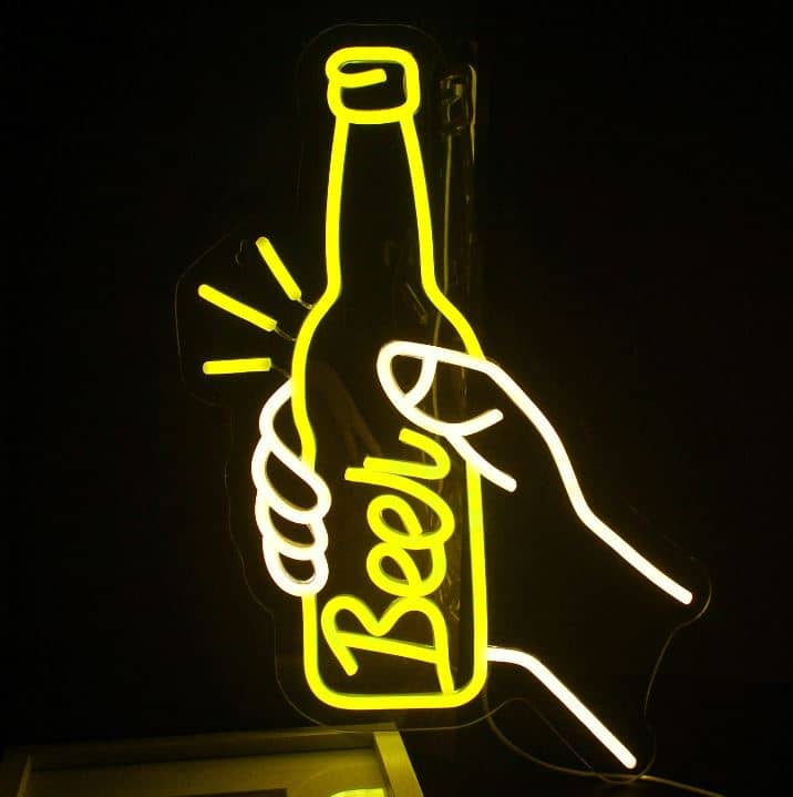 Sticlă de bere neon