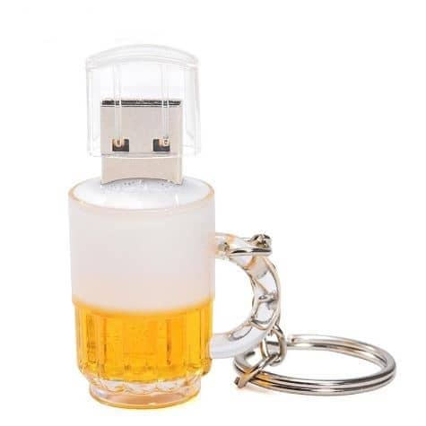 Caneca de cerveja chave usb