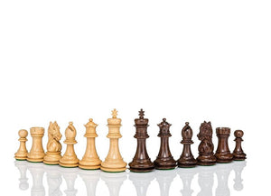 Orientalske skakbrikker med trææske