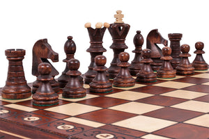 Håndlavet skakbræt fremstillet i Europa