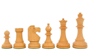 Håndlavede skakbrikker i træ