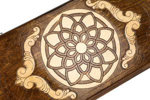 Ornamenteret backgammonbræt