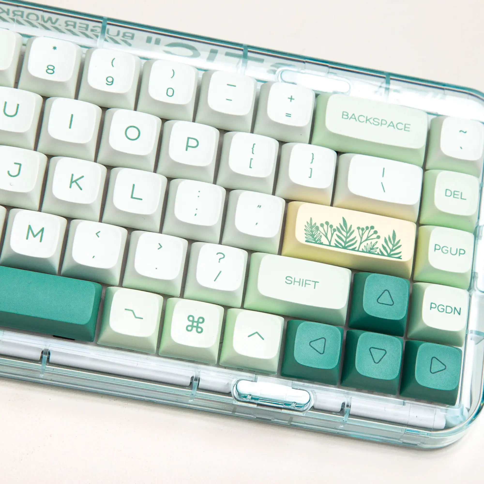 AZERTY/QWERTY Zoo keycaps