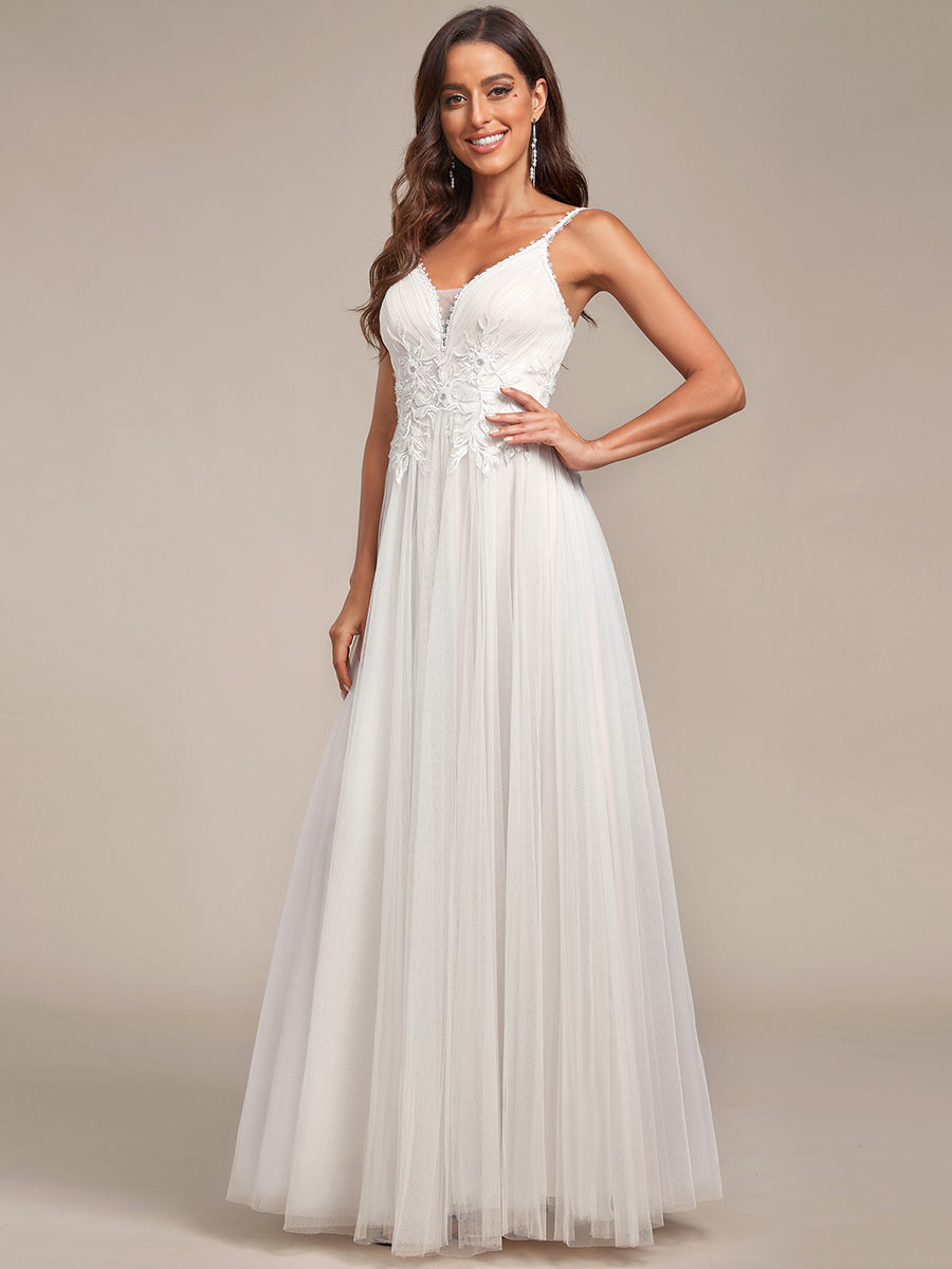 Abito da sposa A-line con scollatura a V ricamata e spalline a spaghetto