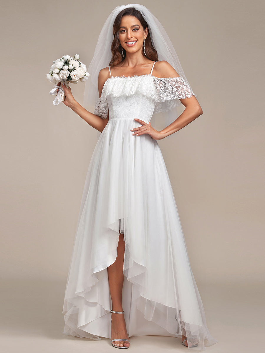 Abito da sposa in pizzo a spalla fredda con spalline alte e basse