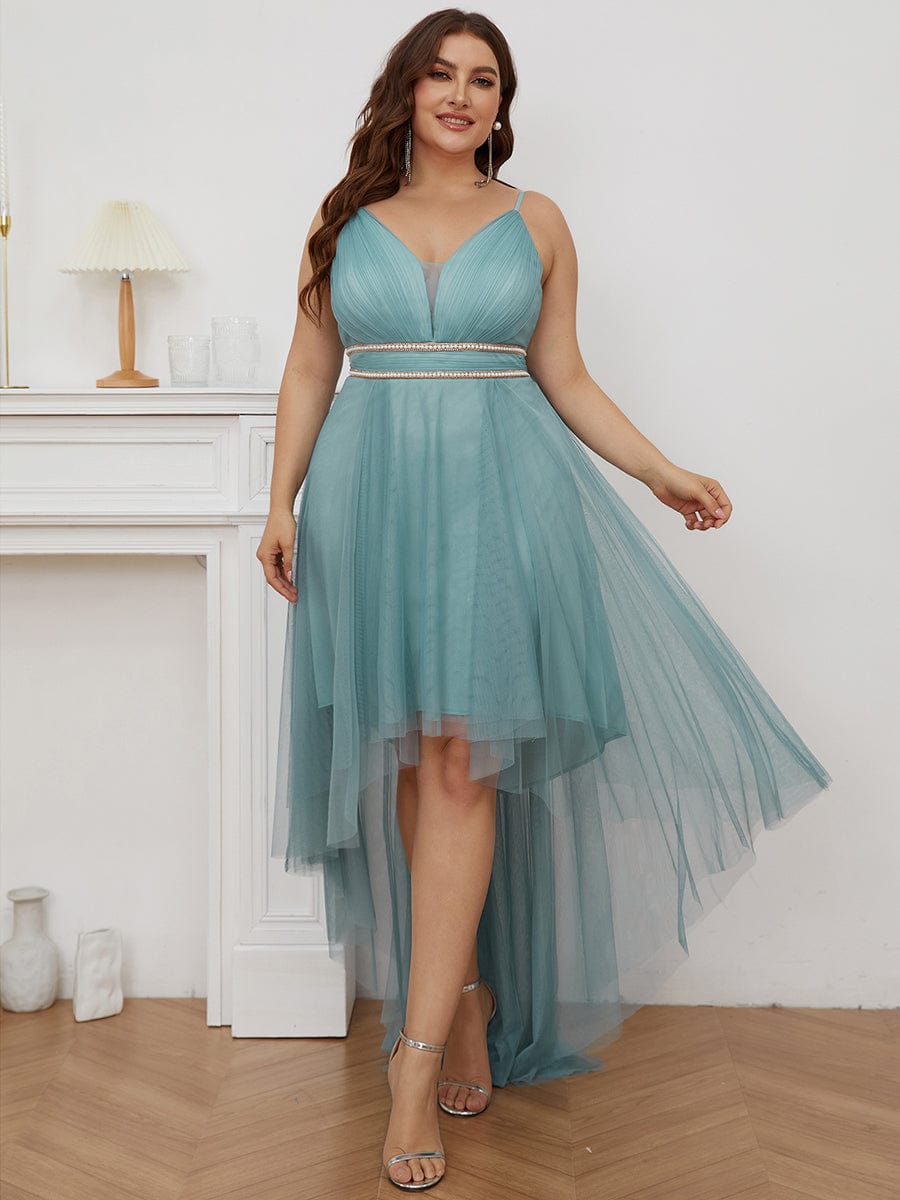 Elegante abito da ballo plus size in tulle con cintura di perline