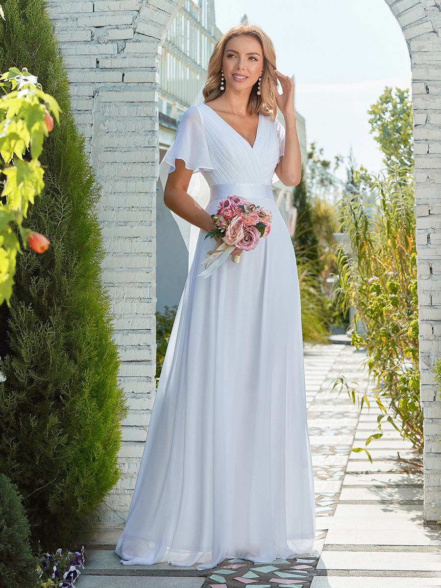 Maxi abito da sposa minimalista in chiffon con cintura in raso