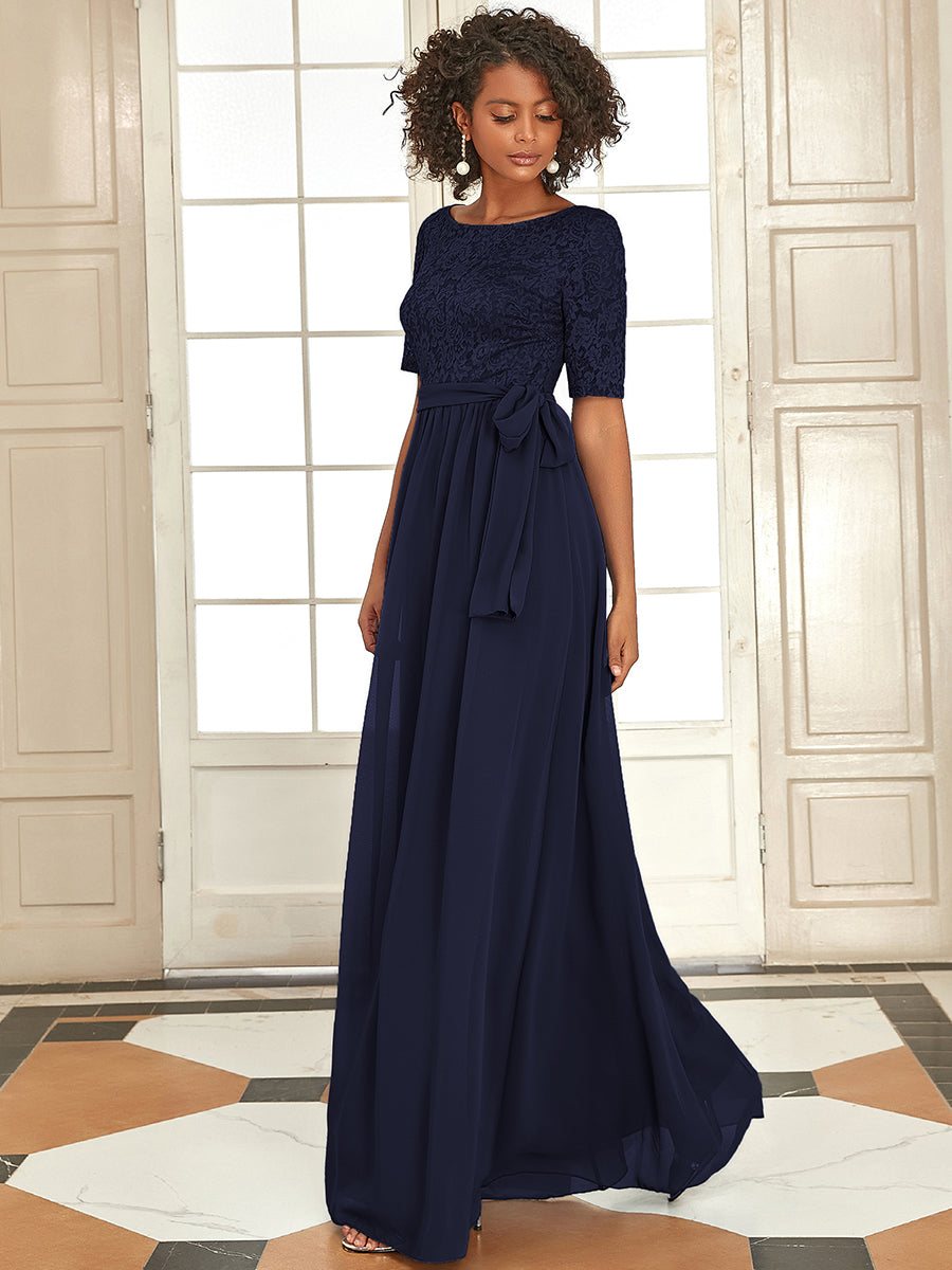 Elegante abito da sera in pizzo e chiffon con cintura per donna