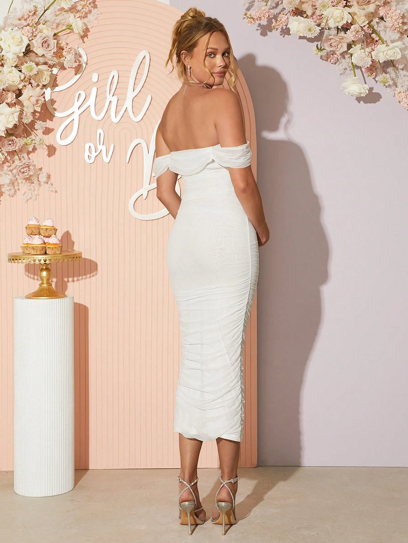 Rochie elegantă de maternitate de culoare solidă, fără umăr, plisată și ajustată