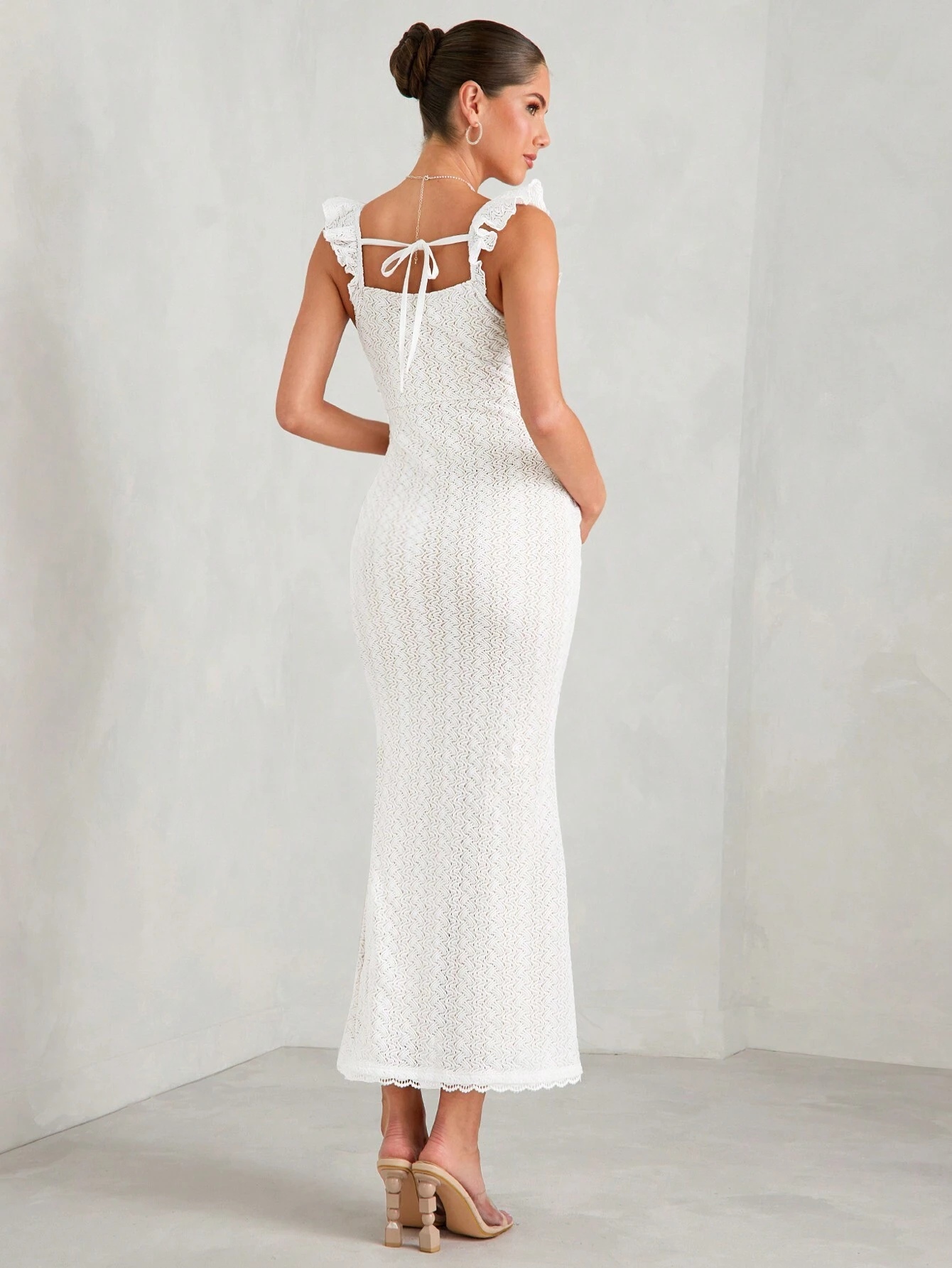 Rochie maternă albă croșetată texturată fără umeri cu spate gol și tiv elegant, potrivită pentru petrecere, nuntă, evenimente formale, sexy