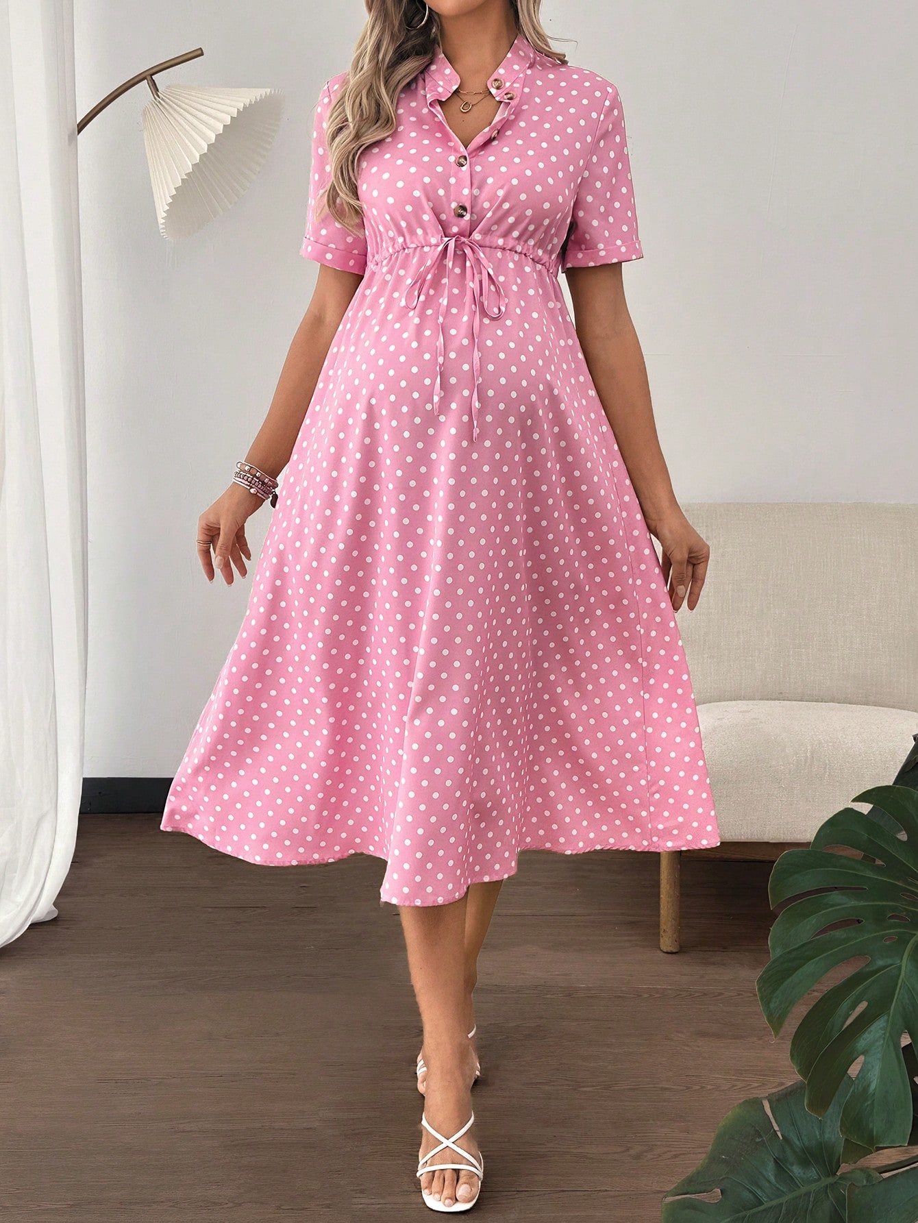 Rochie pentru gravide rochie midi cu decolteu în V și buton cu răsucire frontală cu buline