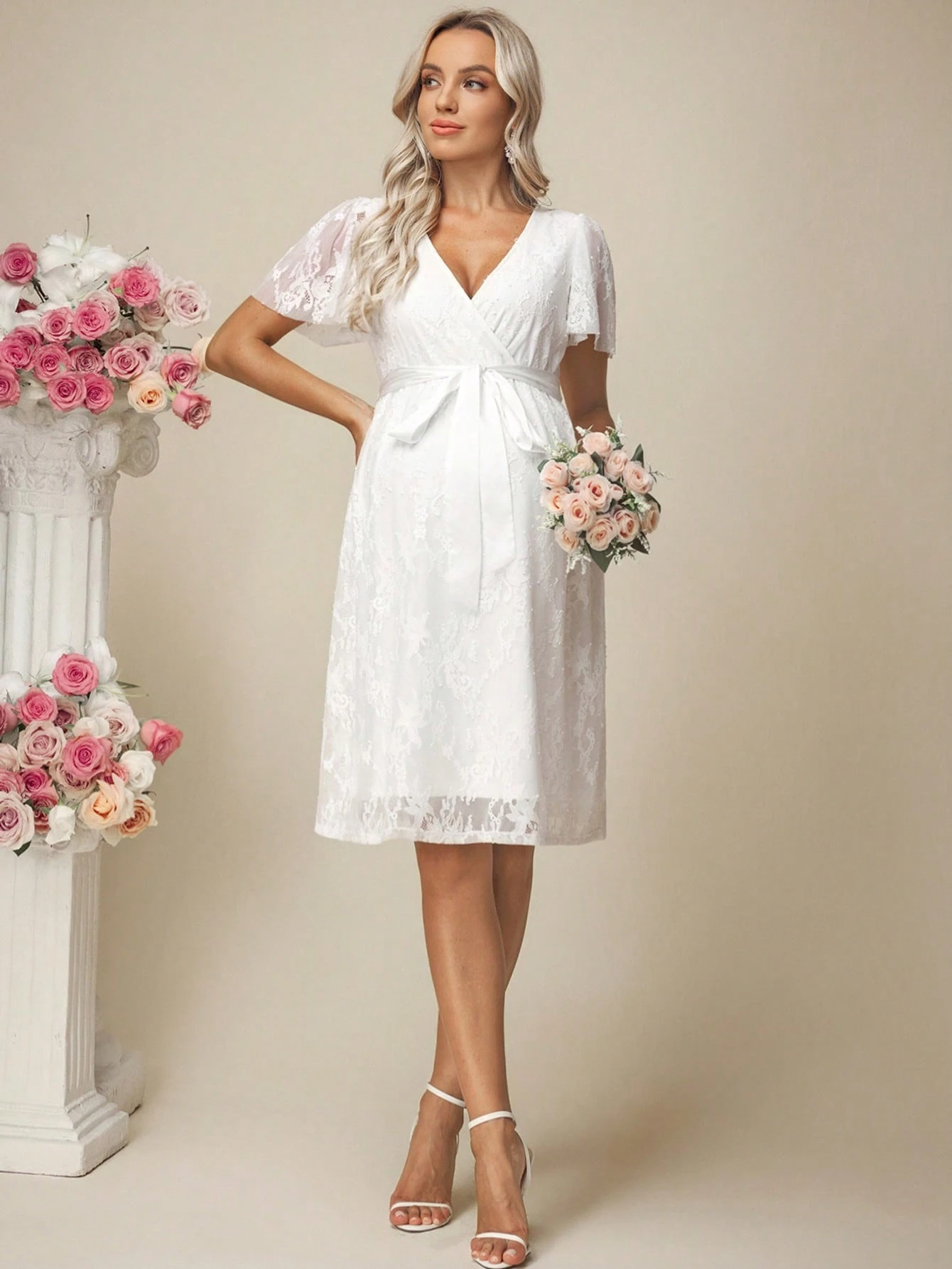 Kismama ruha csipke varrás fodros ujjú elegáns ruha esküvői ruha kismama ruha babaköszöntő kismama esküvői vendég ruha elegáns