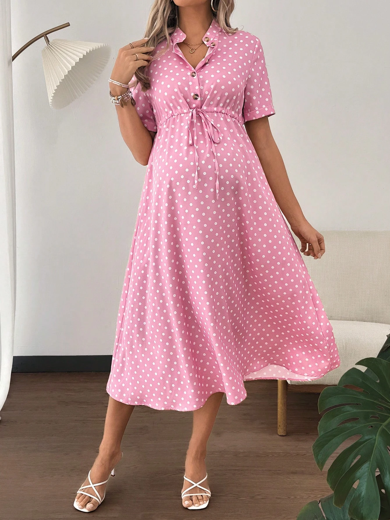 Rochie pentru gravide rochie midi cu decolteu în V și buton cu răsucire frontală cu buline