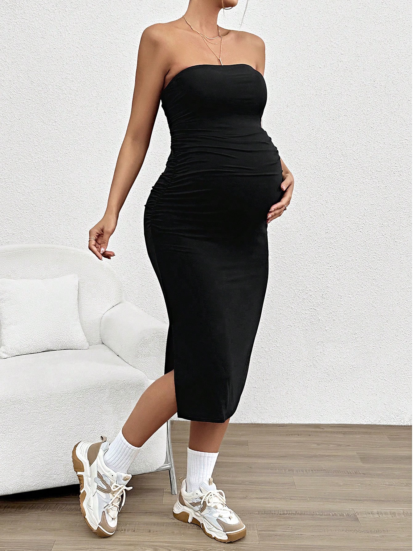 Barselskjole, ung, uformell, stroppeløs bodycon-kjole