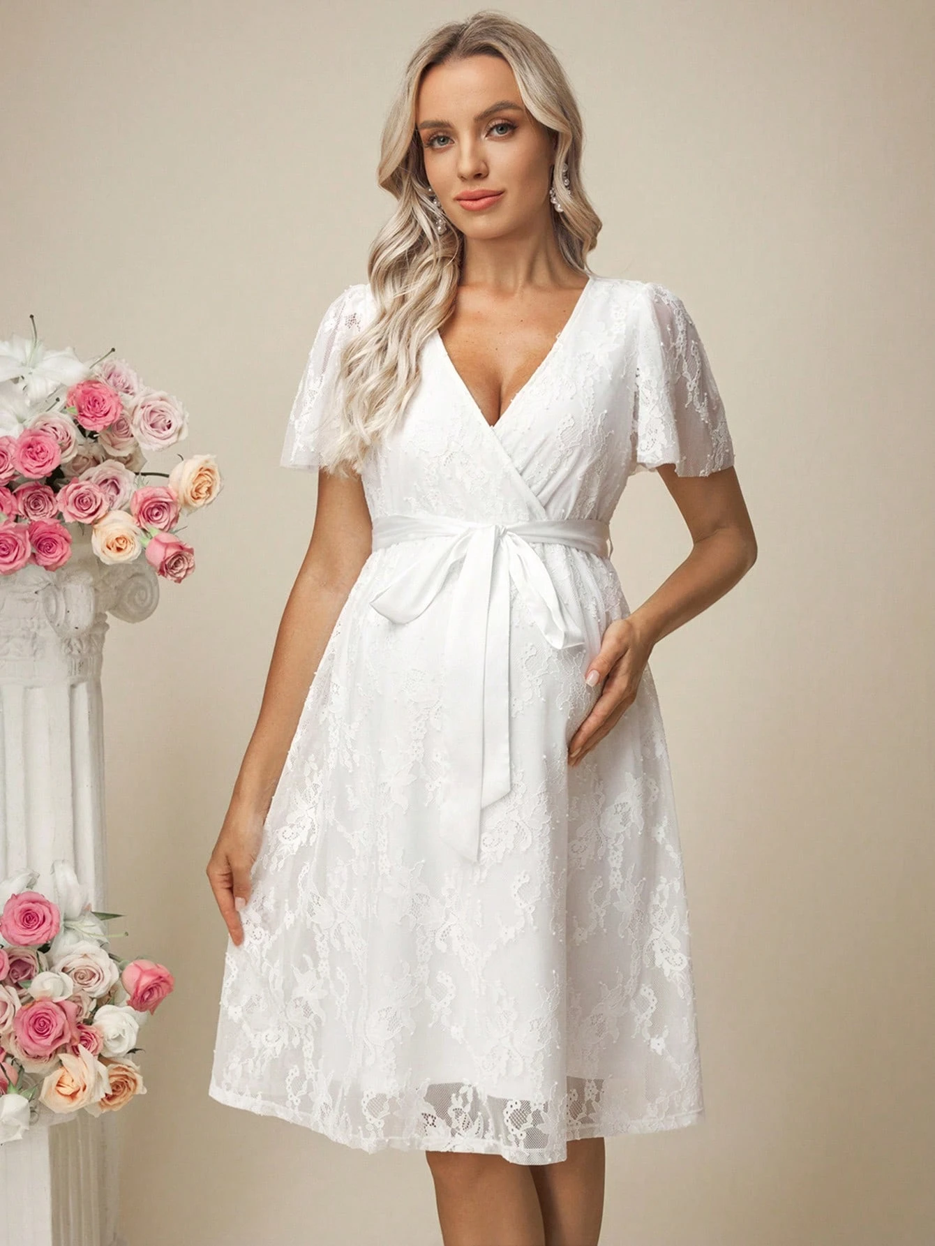 Kismama ruha csipke varrás fodros ujjú elegáns ruha esküvői ruha kismama ruha babaköszöntő kismama esküvői vendég ruha elegáns