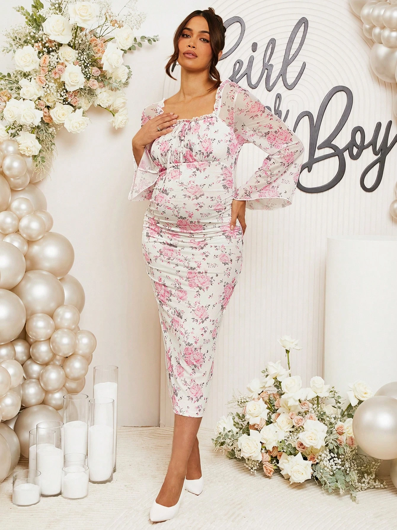 Kjole for avsløring av kjønn gravide kvinner blomstertrykk volang hals og blussende ermer rysjet elegant kjole baby shower kjole barselkjole barselkjole