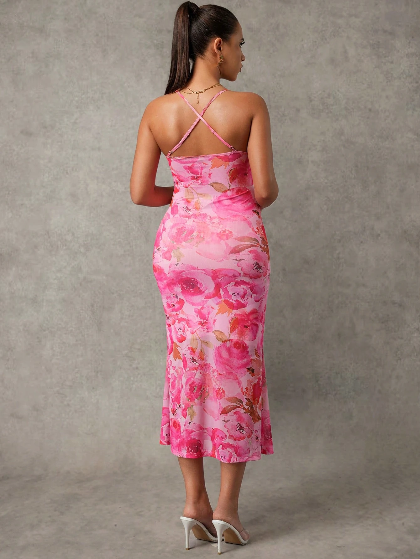 Kismama elegáns virágmintás bodycon ruha