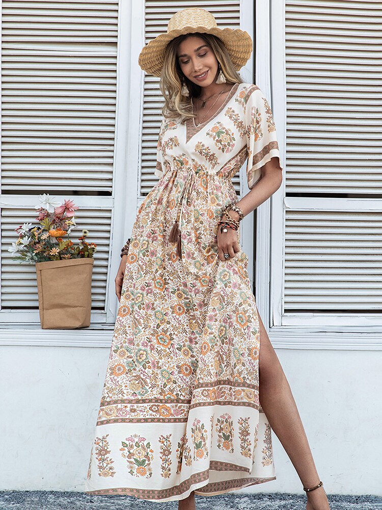 Sukienka maxi w kwiaty boho