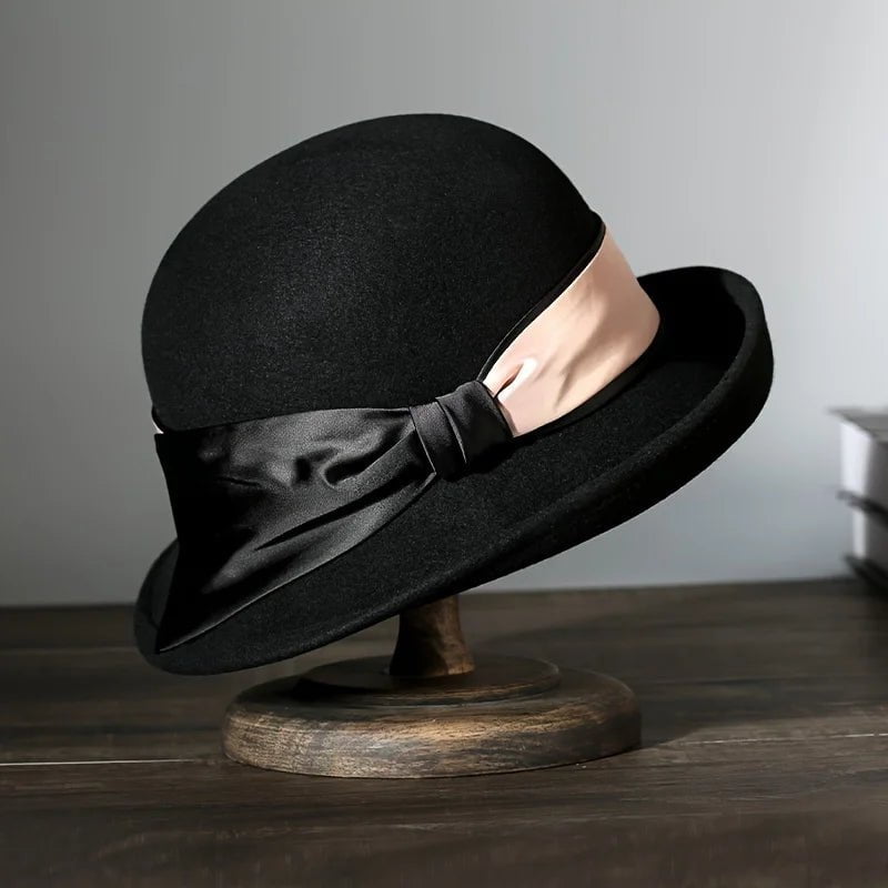 Iškilminga cloche skrybėlė