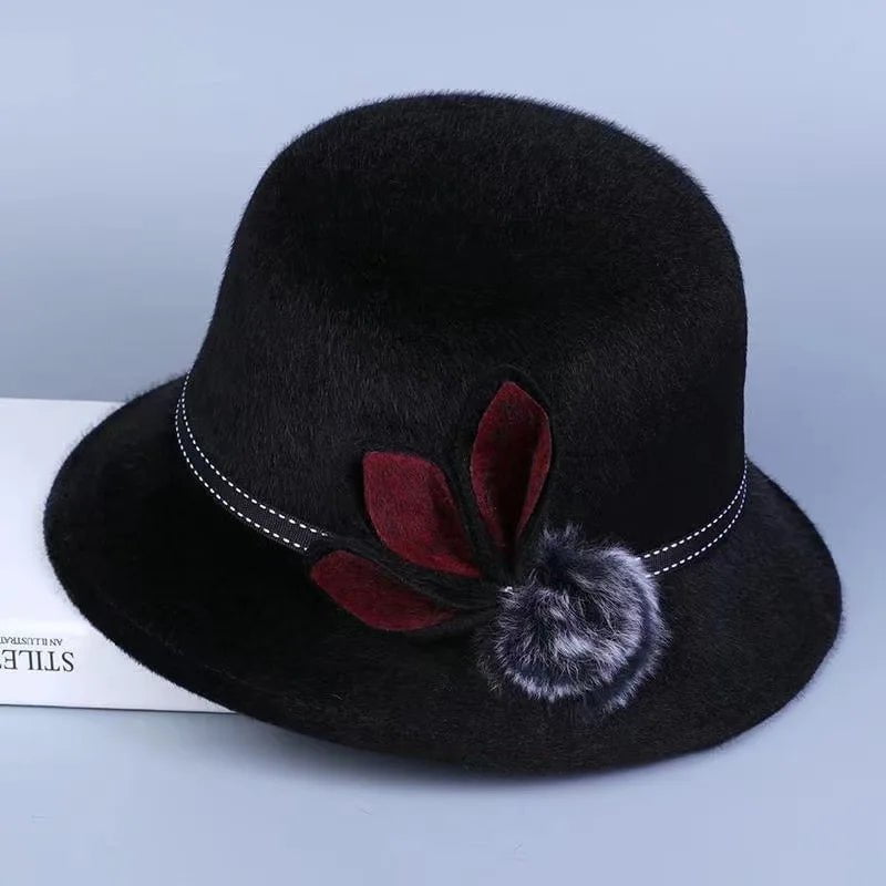 Rafinuota cloche skrybėlė