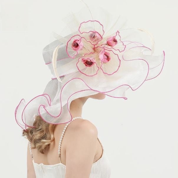 Elegantiška proginė skrybėlė