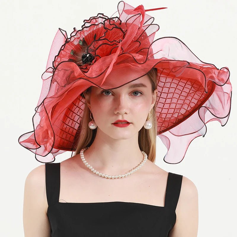 Elegantiška vestuvinė skrybėlė