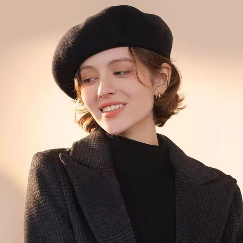 Moteriška beretė