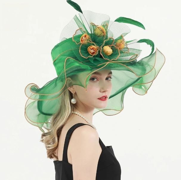 Elegantiška proginė skrybėlė