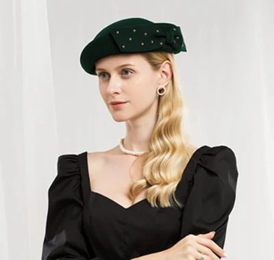 Fedora įmantri kepurė