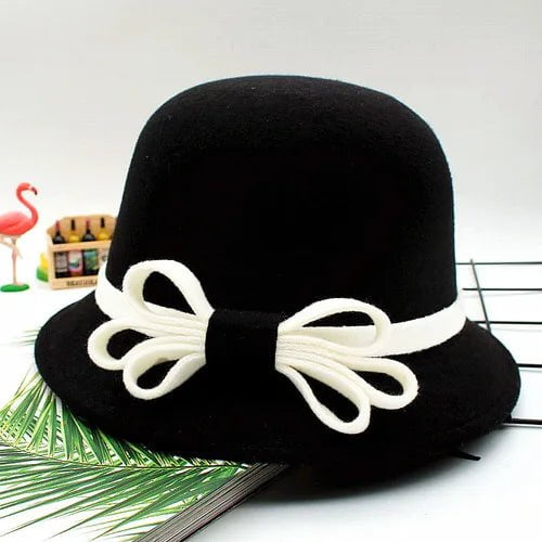 Elegantiška cloche skrybėlė