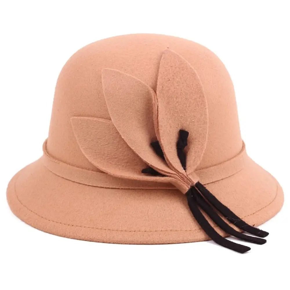 Moteriška vilnonė skrybėlė “cloche