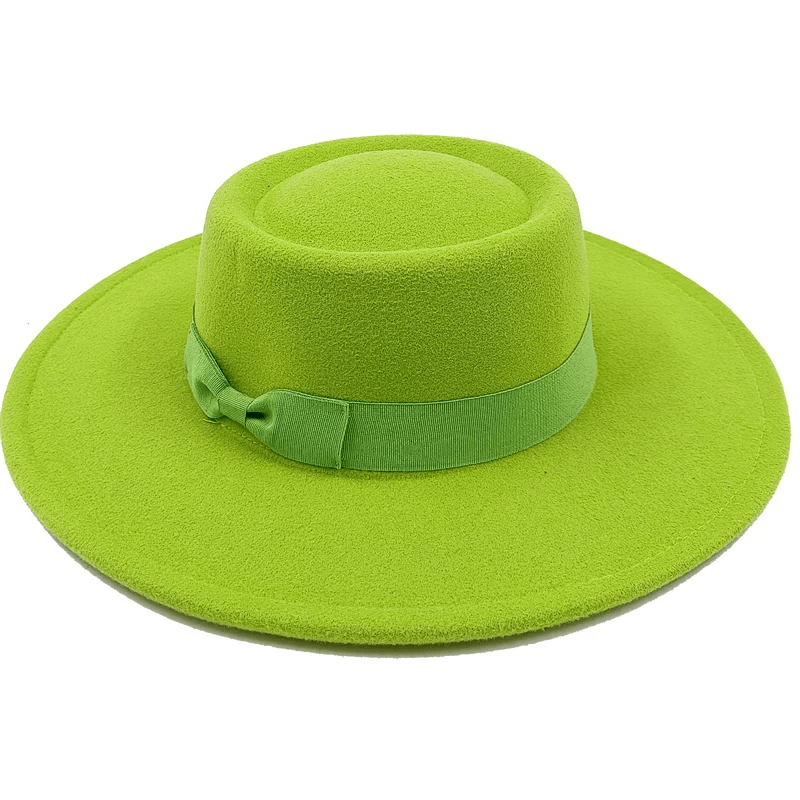 Moteriška minimalistinė fedoros skrybėlė