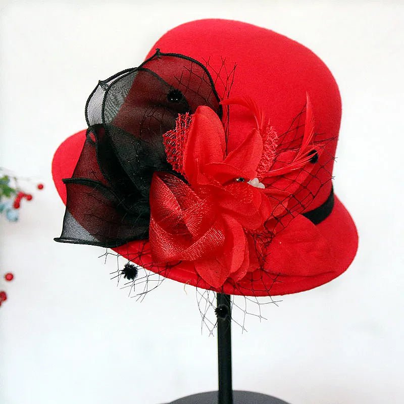 Vakarinė cloche skrybėlė