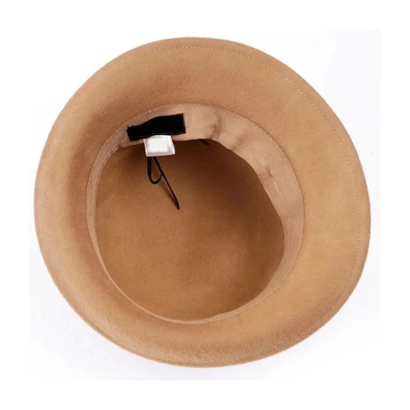 Moteriška cloche kepurė