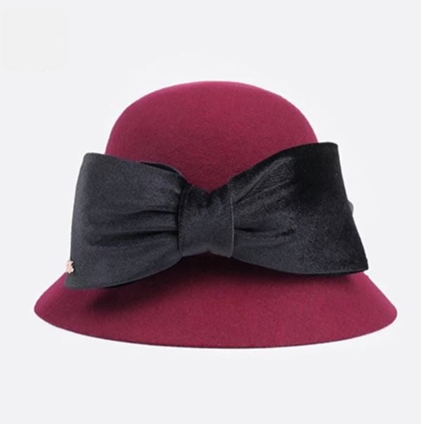 Lengva veltinio cloche skrybėlė