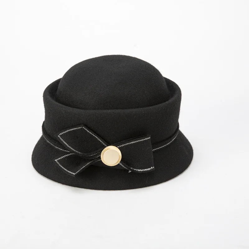 Vintažinė cloche skrybėlė