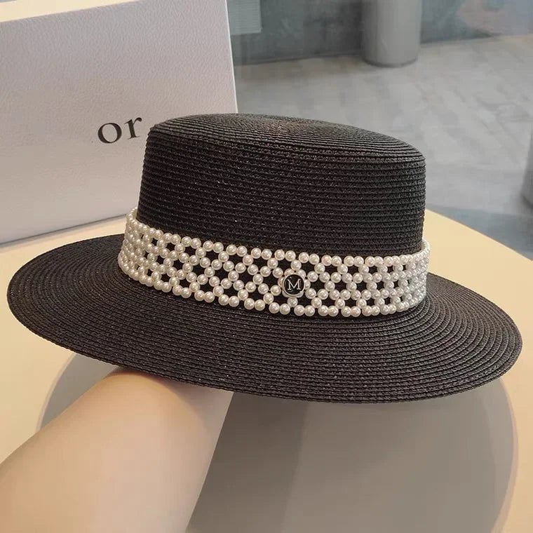 Elegantiška šiaudinė skrybėlė