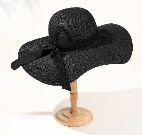 Elegantiška moteriška šiaudinė skrybėlė