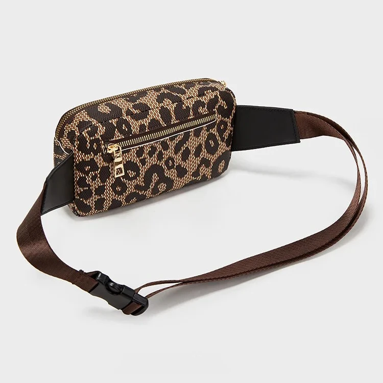 Leoparda ādas somiņa