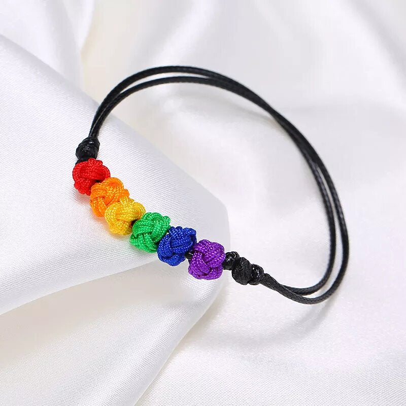 LGBT armband met meerdere knopen