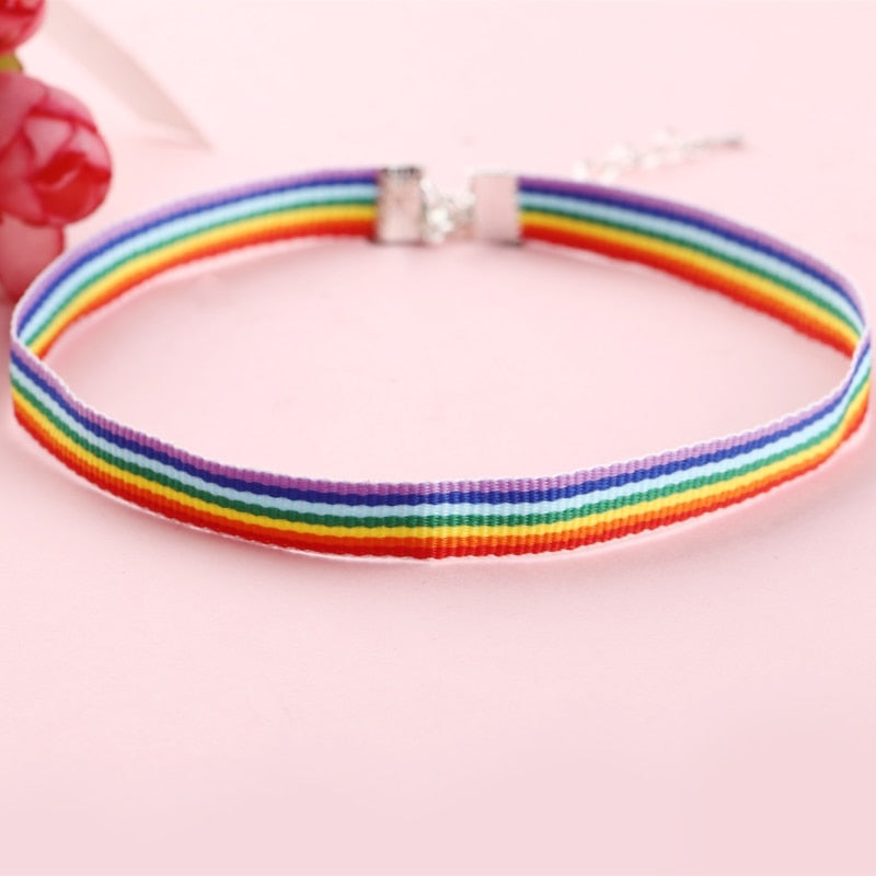 LGBT-ketting met regenbooglint