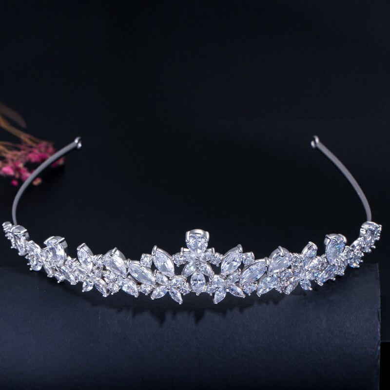 Regina prințesă tiara