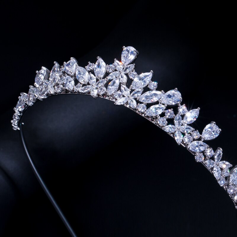 Regina prințesă tiara